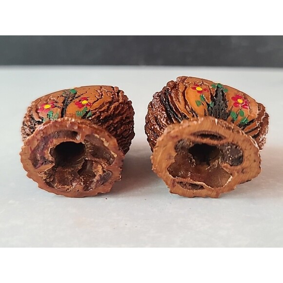 Vintage Walnut Pit Shaped Handpainted Floral Salt And Pepper Shakers, READ - Picture 9 of 10